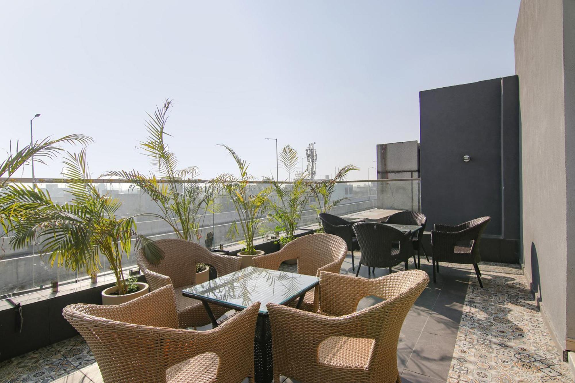 Fabhotel Prime K9 Crown Ludhiana Exterior foto